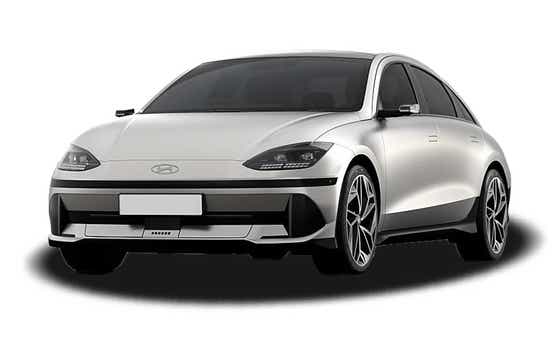 front three-quarter view of a Silver Hyundai Ioniq 6