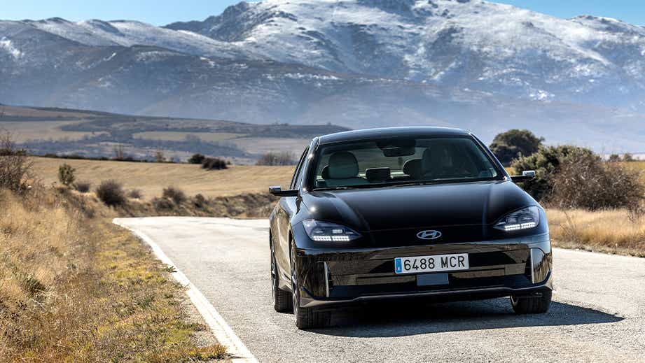 front view of a Hyundai Ioniq 6 on a countryside road