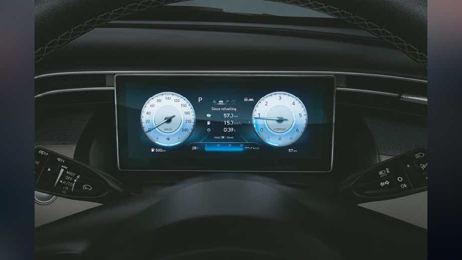 Digital driver display of a Hyundai Tucson