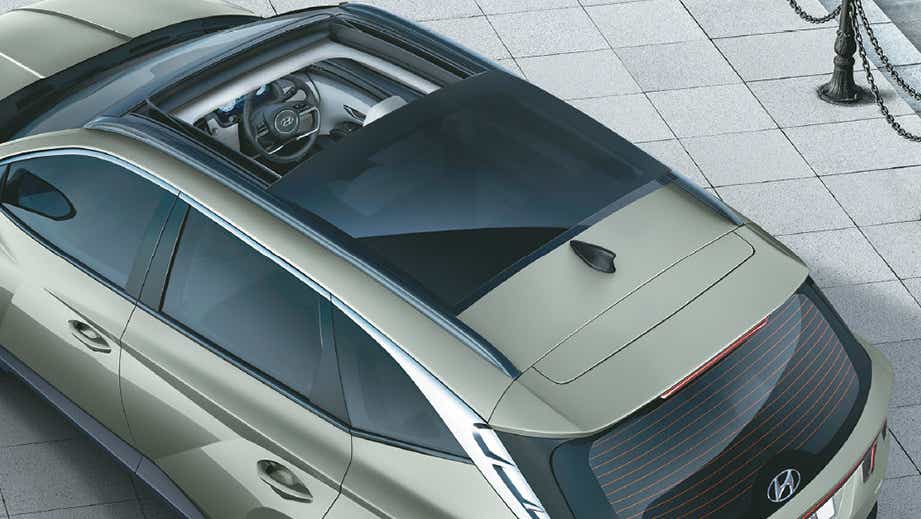 Top view of a Hyundai Tucson showing sunroof and rear windshield