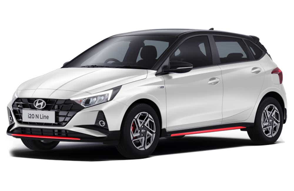 front three-quarter view of a Atlas White With Abyss Black Hyundai i20 N Line