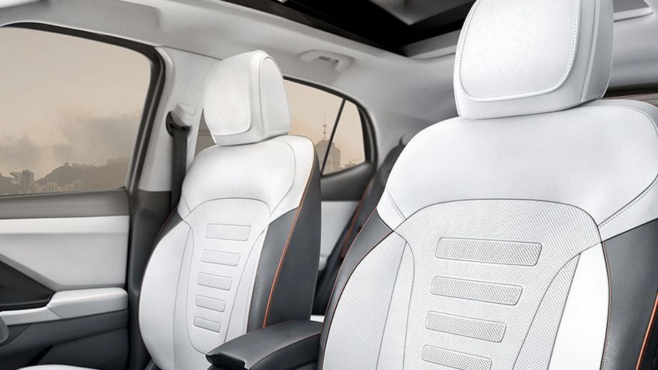 front seats and interior dashboard of a Hyundai Creta