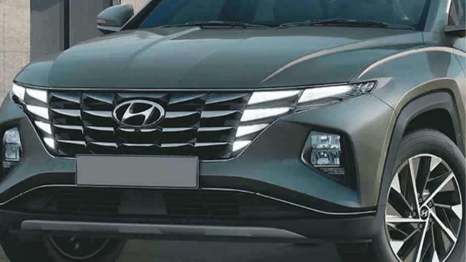 Front grille and headlights of a Hyundai Tucson