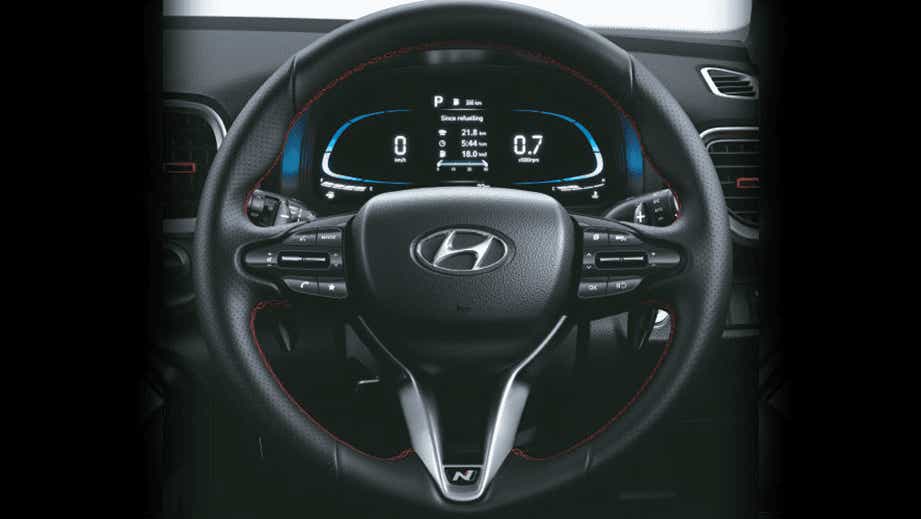 Steering wheel and dashboard of a Hyundai Venue N Line