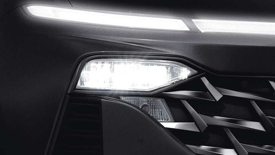 headlight close-up of a Hyundai Verna