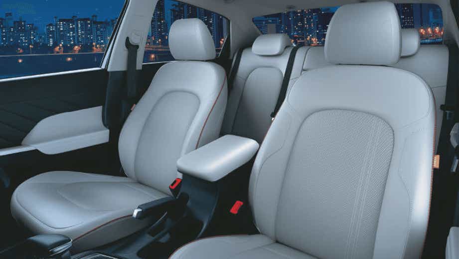 front seats and dashboard of a Hyundai Verna