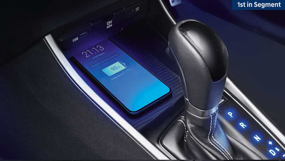 gear lever and wireless charging area of a Hyundai i20