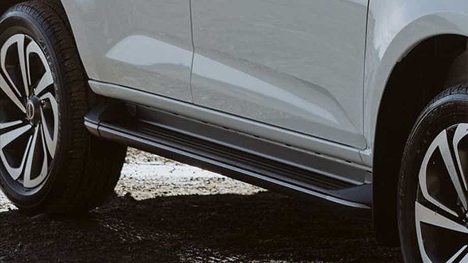 side profile close-up of an Isuzu MU-X