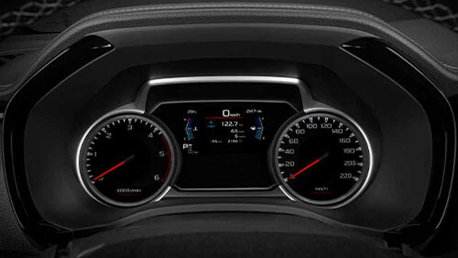 Gauge cluster display of a Isuzu MU-X