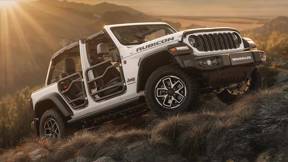 front three-quarter view of a Bright White Jeep Wrangler Rubicon