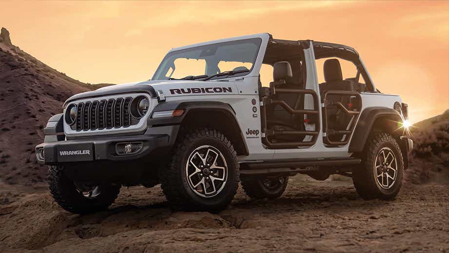 front three-quarter view of a Jeep Wrangler Rubicon