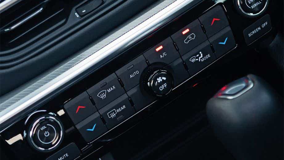 climate control panel of a Jeep Compass