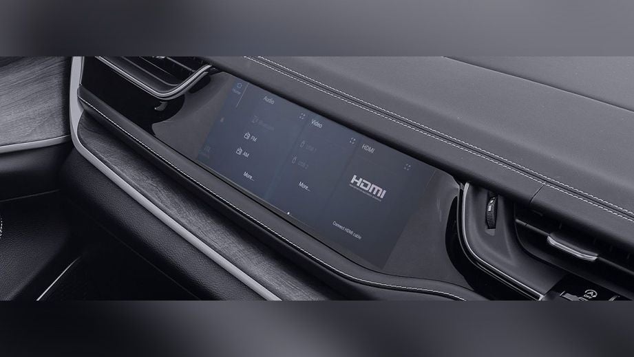 dashboard display of a Jeep Grand Cherokee