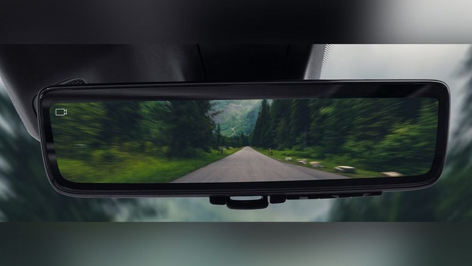 digital rearview mirror of a Jeep Grand Cherokee