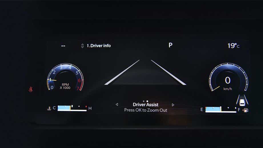 Instrument cluster of a Jeep Grand Cherokee showing driver assist display
