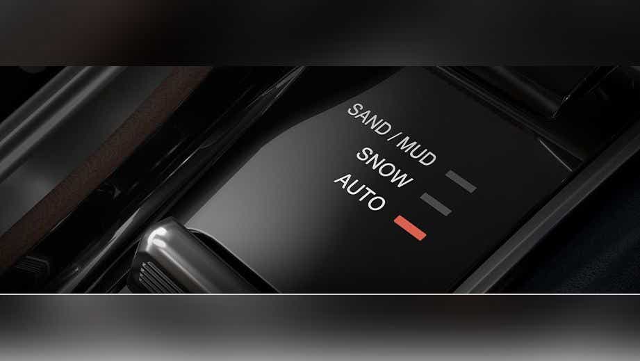 drive mode selector close-up of a Jeep Meridian 2022-2023