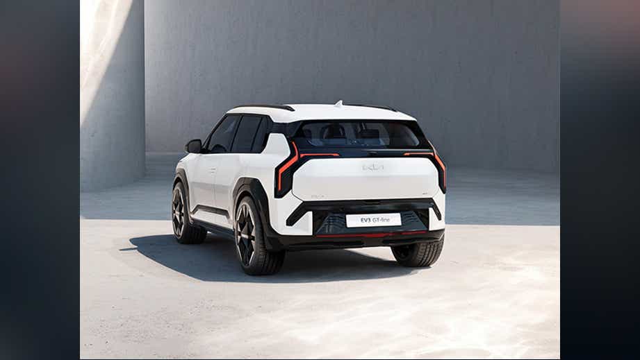rear three-quarter of a Glacier White Pearl Kia EV3 GT-line