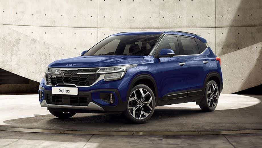 front three-quarter view of a Kia Seltos
