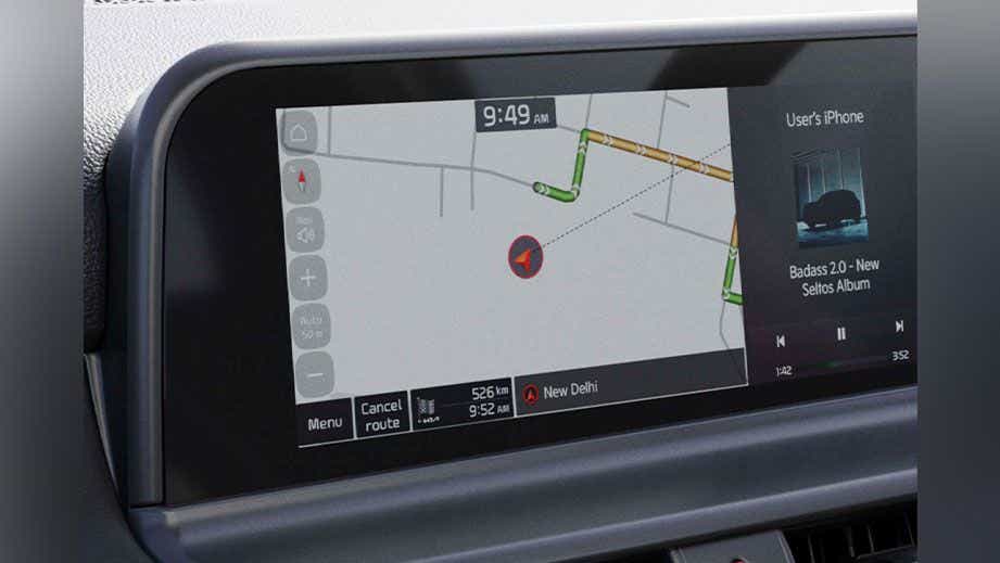 close-up of the infotainment navigation screen of a Kia Seltos