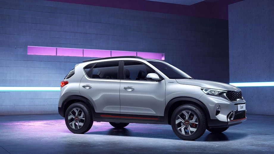 side view of a Kia Sonet 2020-2023