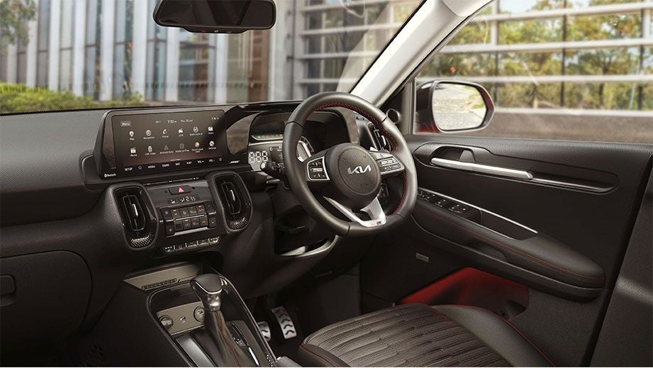 interior dashboard and steering view of a Kia Sonet 2020-2023