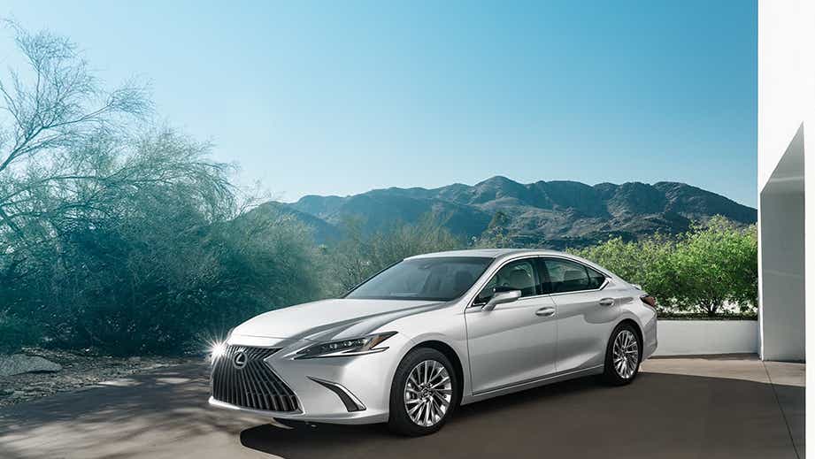 front three-quarter view of a Lexus ES