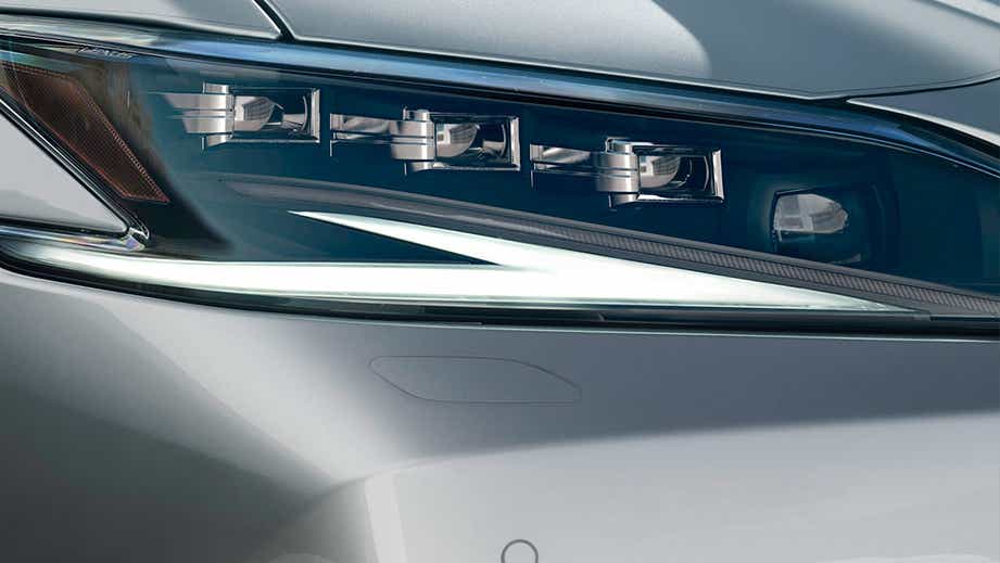 headlight close-up of a Lexus ES