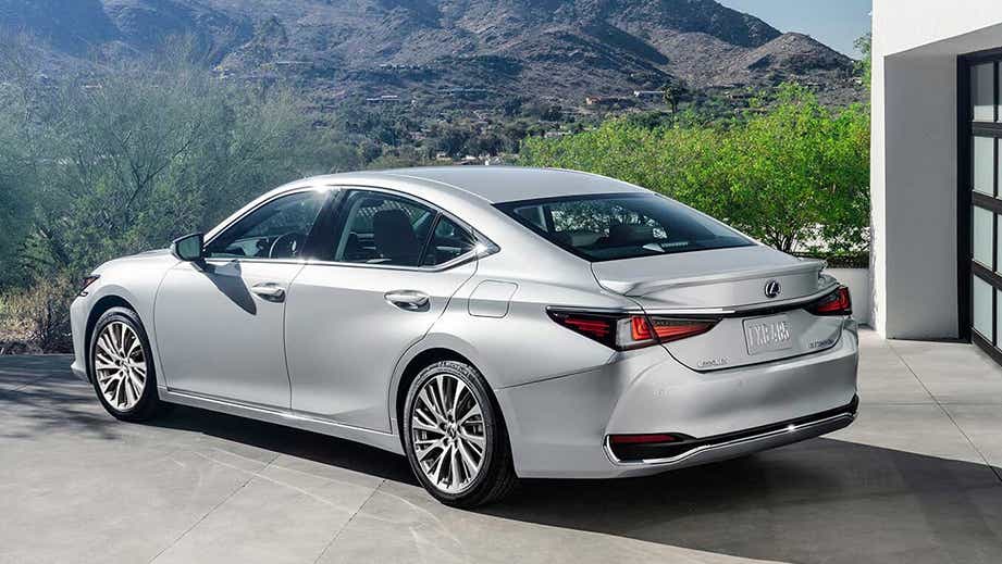 Rear three-quarter view of a Lexus ES