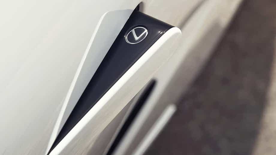 Door handle close-up of a Lexus LC 500h