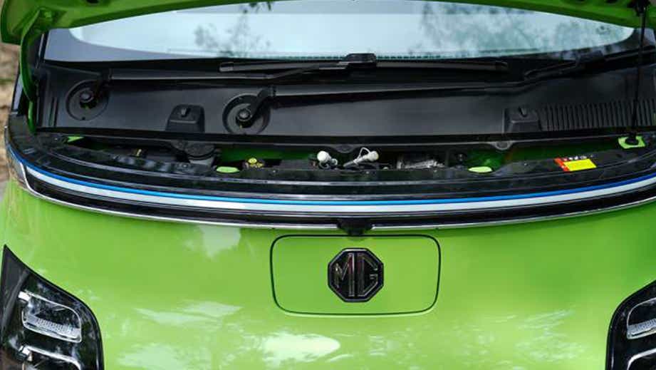 front bonnet area of a Apple Green With Starry Black MG Comet EV