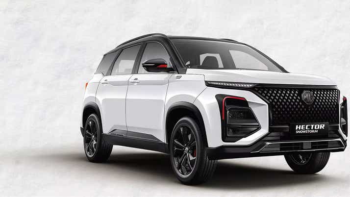 front three-quarter of a MG Hector