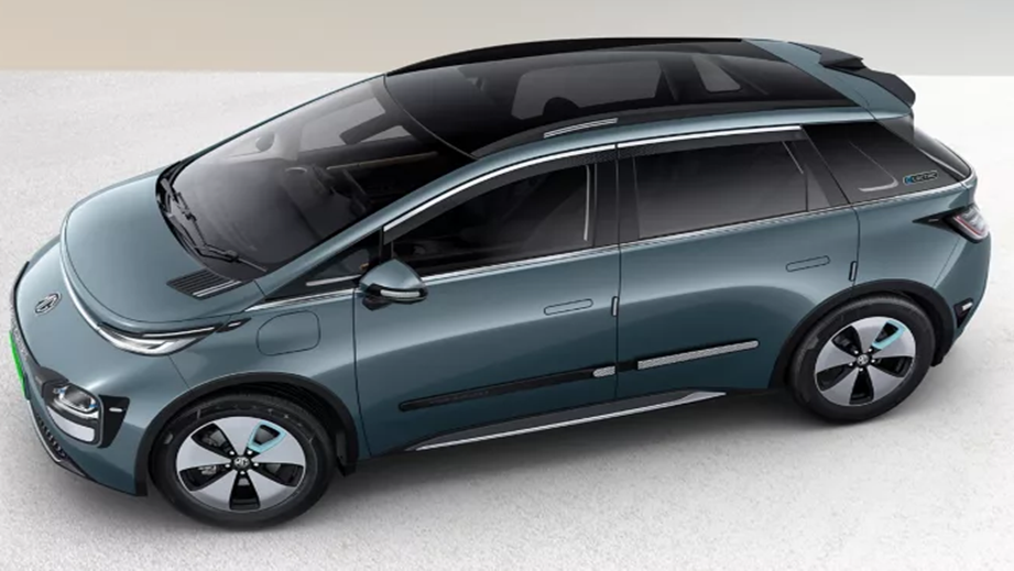 front and side view of a MG Windsor EV