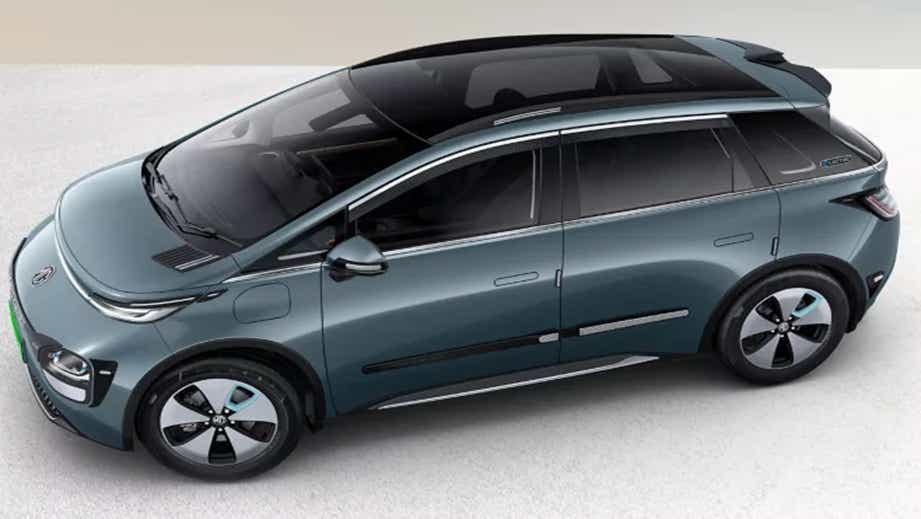 front and side view of a MG Windsor EV