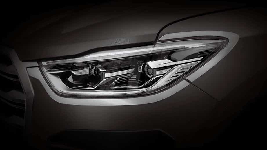 headlight close-up of a MG Gloster