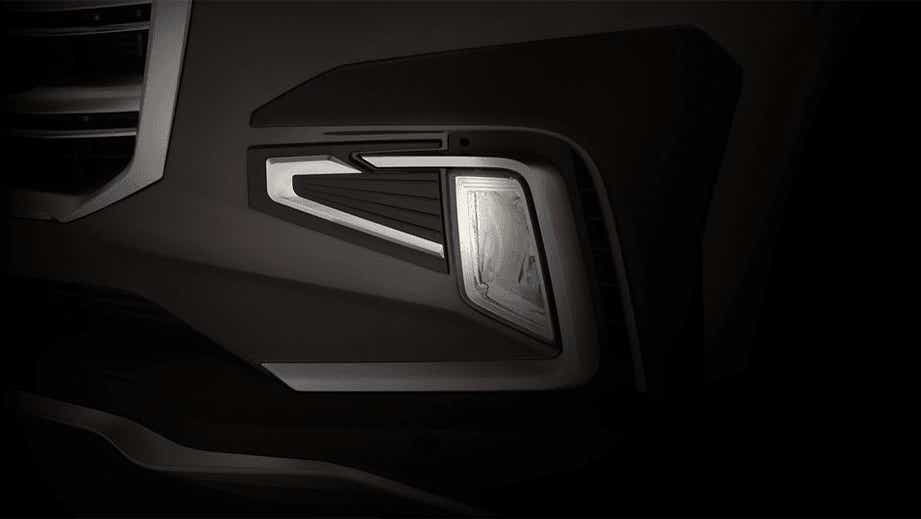 headlight close-up of a MG Gloster