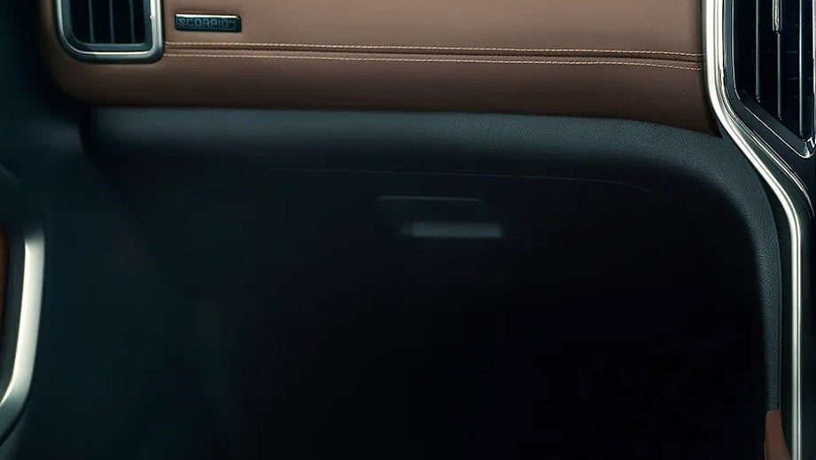 Mahindra Scorpio-NInterior image