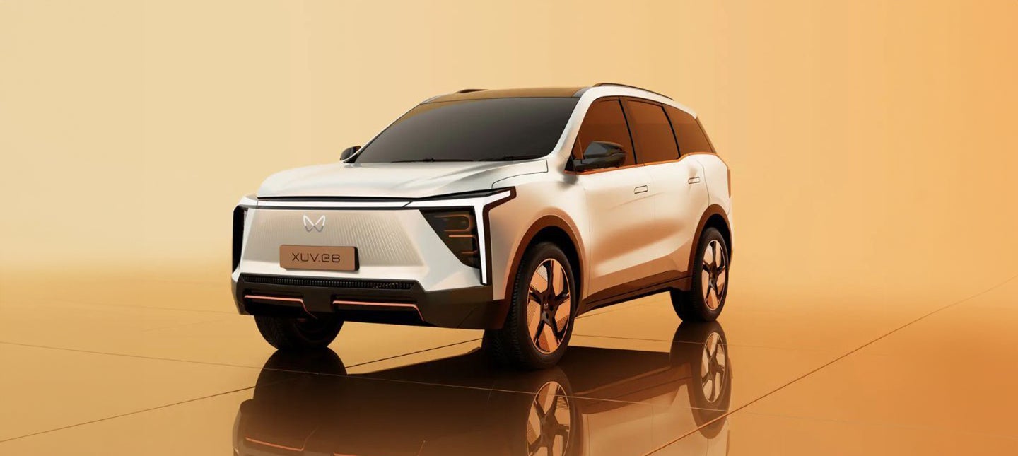 XUV.e8 Image