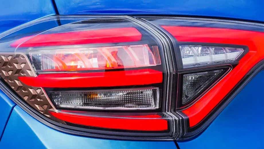 close-up of tail light of a Infinity Blue Mahindra XUV400 EV