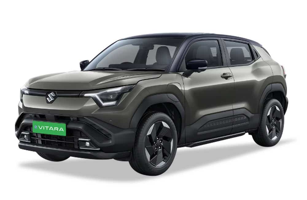 front three-quarter of a Land Breeze Green with Bluish Black Roof Maruti Suzuki e Vitara