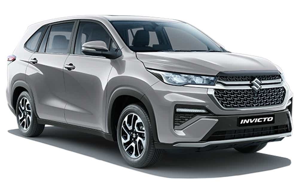 front three-quarter view of a Maruti Suzuki Invicto