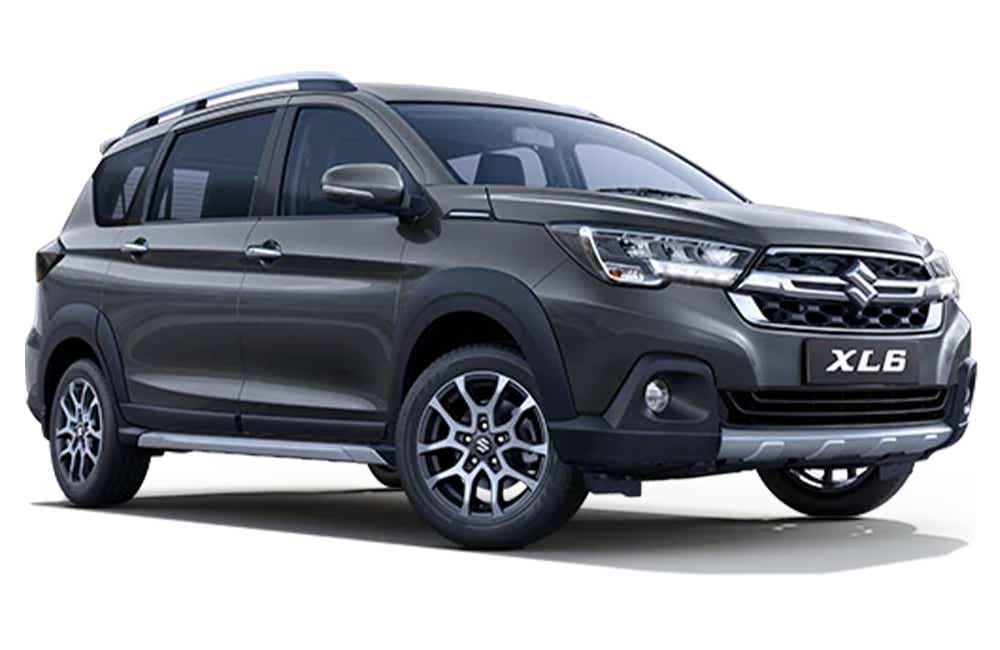 front three-quarter view of a Maruti Suzuki XL6