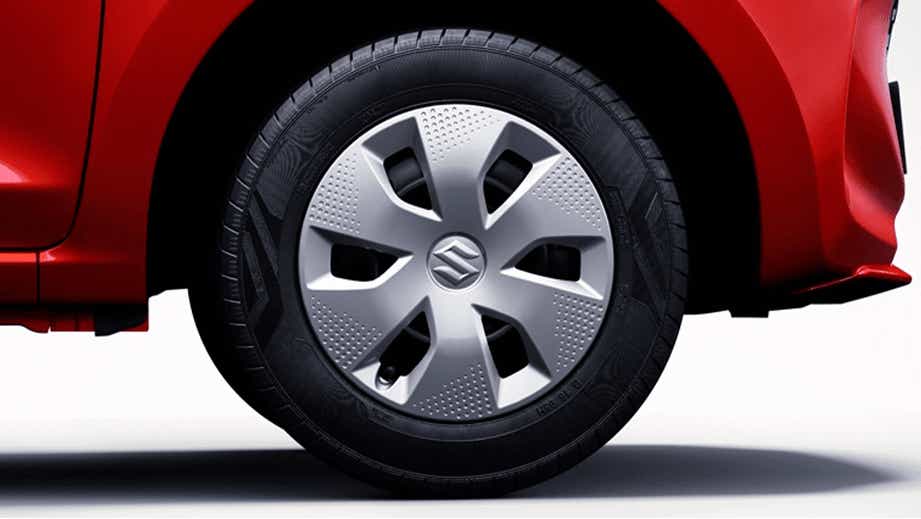 Rear wheel close-up of a Maruti Suzuki Alto K10