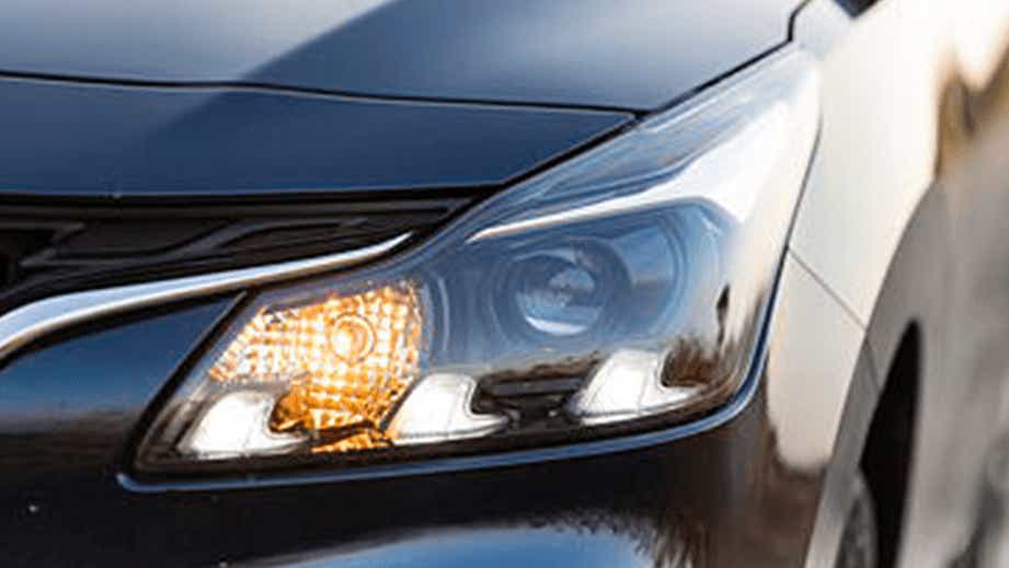 Headlight close-up of a Maruti Suzuki Baleno