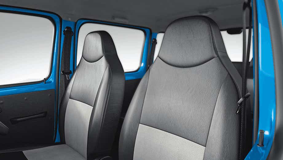 front seats of a Maruti Suzuki Eeco