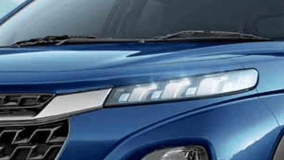 headlight close-up of a Maruti Suzuki FRONX