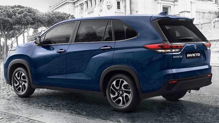 rear three-quarter of a Nexa Blue Maruti Suzuki Invicto