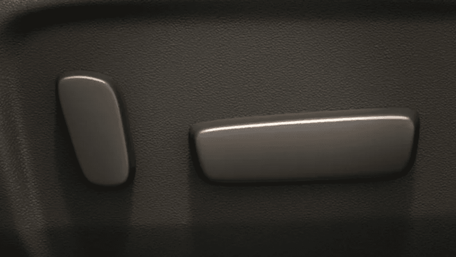 Maruti Suzuki InvictoInterior image