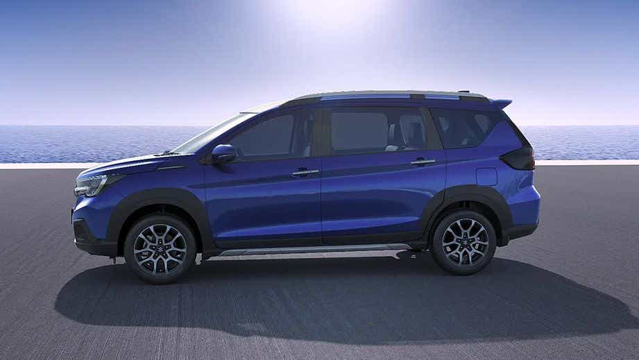 side view of a Maruti Suzuki XL6