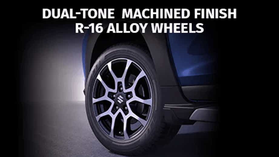 alloy wheel close-up of a Maruti Suzuki XL6