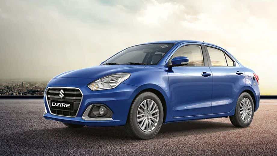 front three-quarter view of a Oxford Blue Maruti Suzuki Dzire 2018-2023